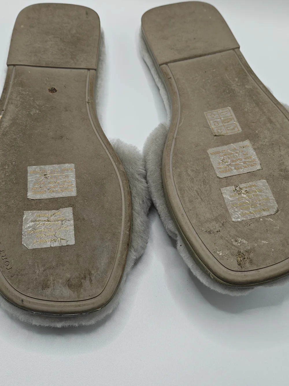 Tory Burch -Fur Slide Slippers in Light Gray Size 8 - Picture 3 of 7